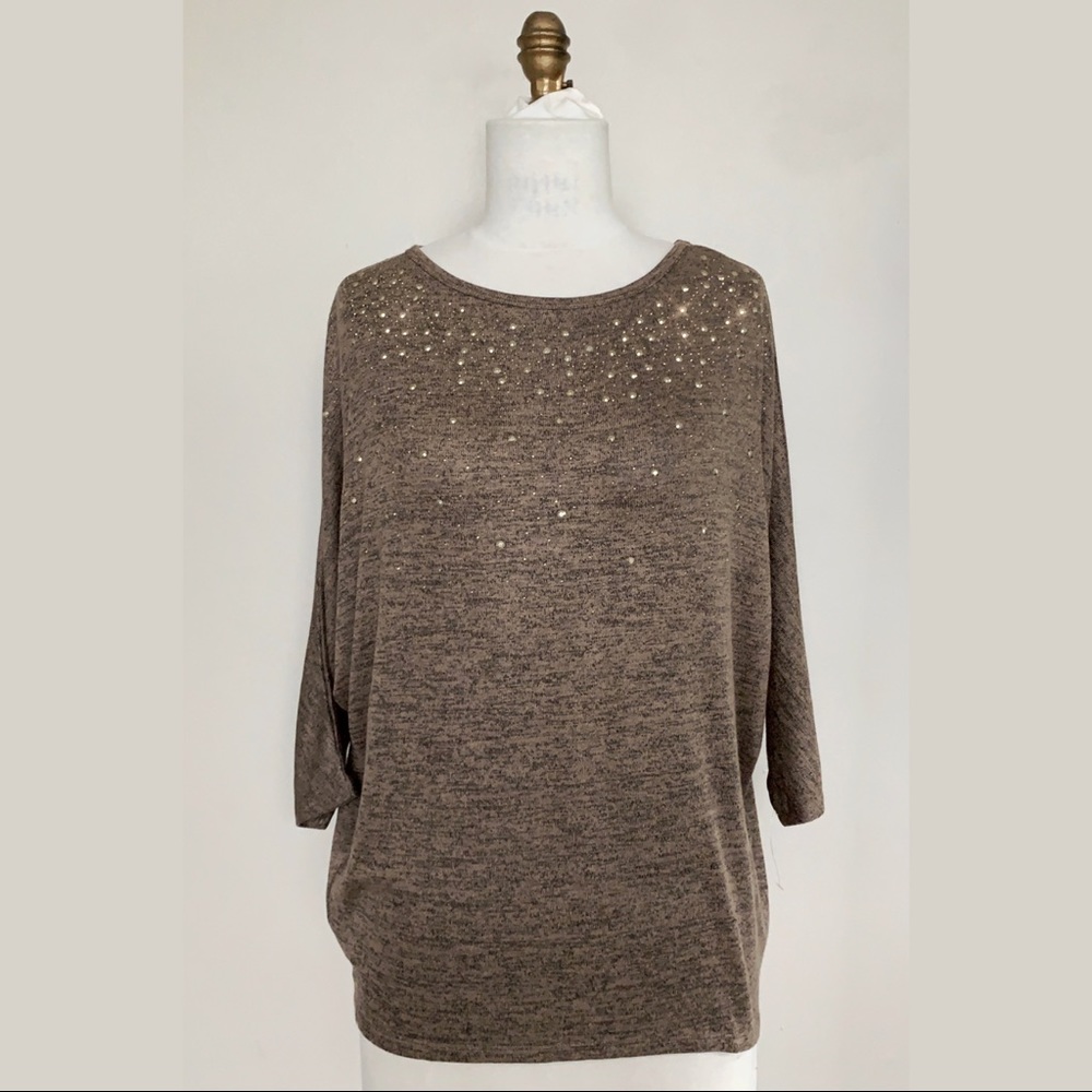 Brushed Embellished 3/4 Sleeve Cozy Top